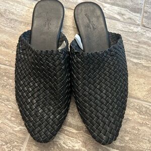 Universal Thread Slides